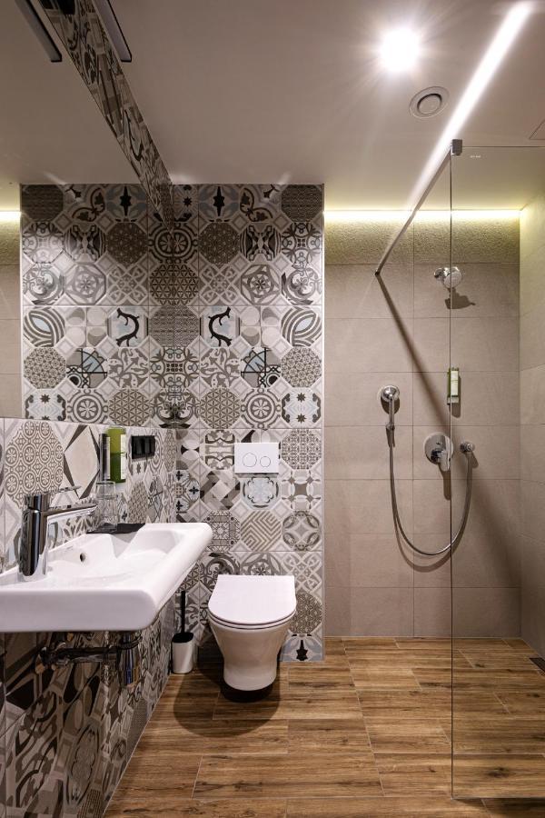 Ilkus Hotel & Restaurant Krze Kültér fotó